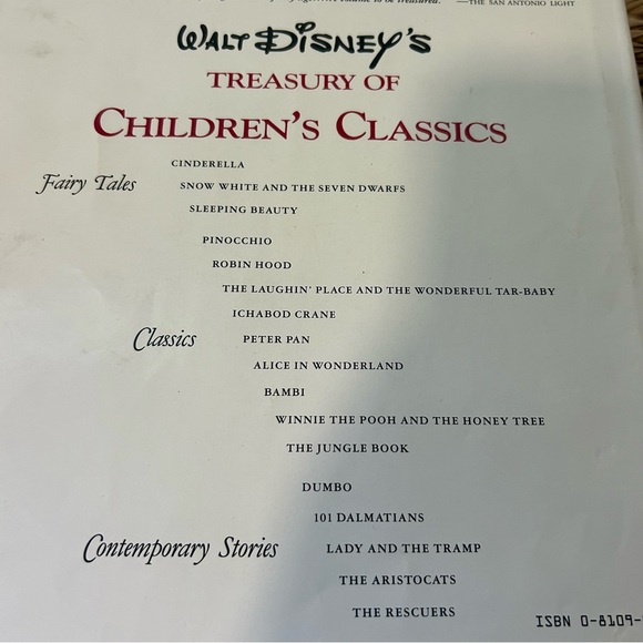 Walt Disney’s Treasury of Children’s Classics Hardcover Book - Picture 7 of 9